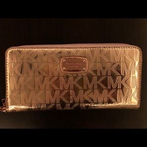 Rose Gold Michael Kors Wallet Brand New